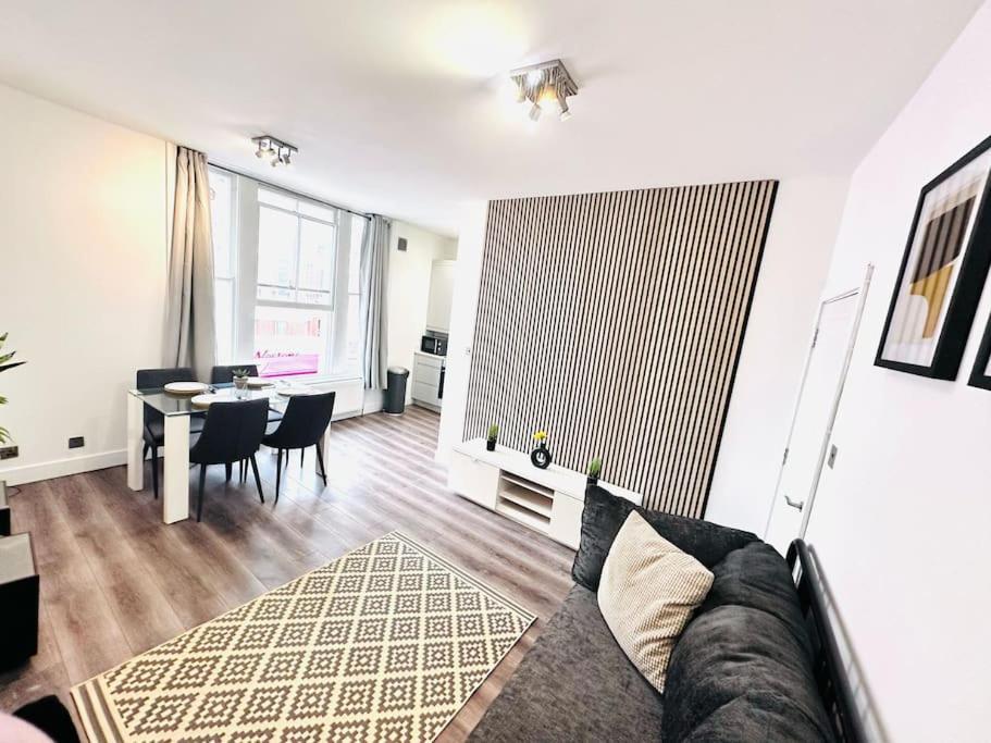 Apartamento Luxury Flat Hyde Park Super Location For Tourists Londres Exterior foto