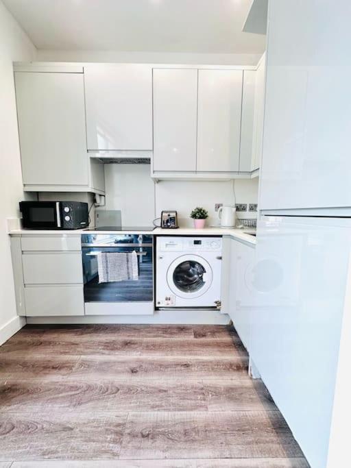 Apartamento Luxury Flat Hyde Park Super Location For Tourists Londres Exterior foto